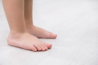 How Custom Orthotics Help Flexible Flatfoot in Children